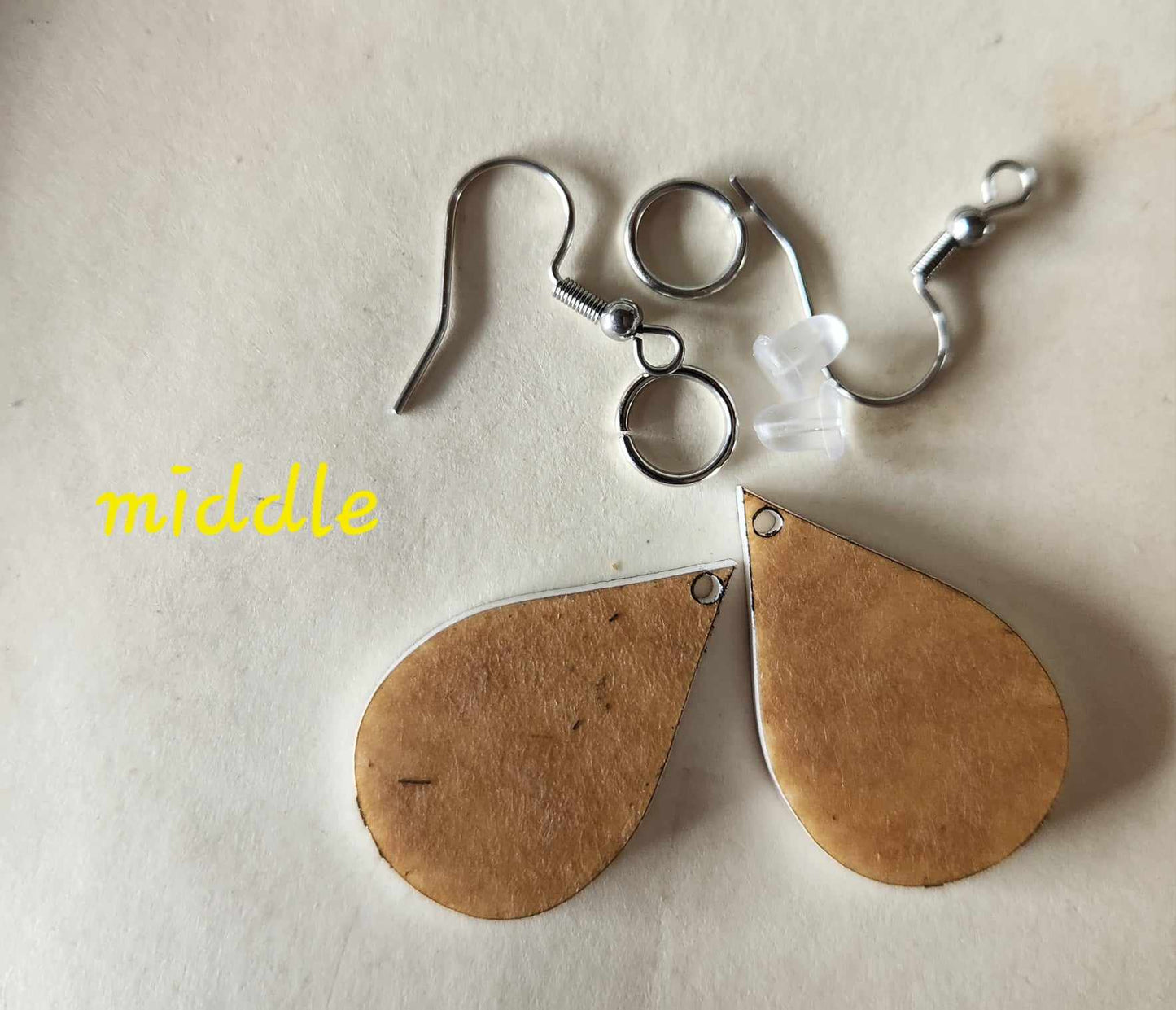 Tear drop earrings kit
