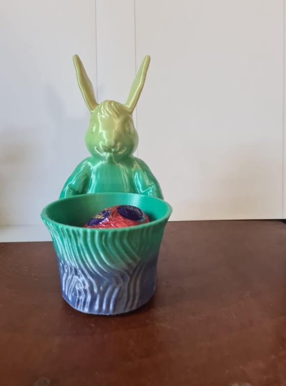 3D Printed Easter Bunny with basket
