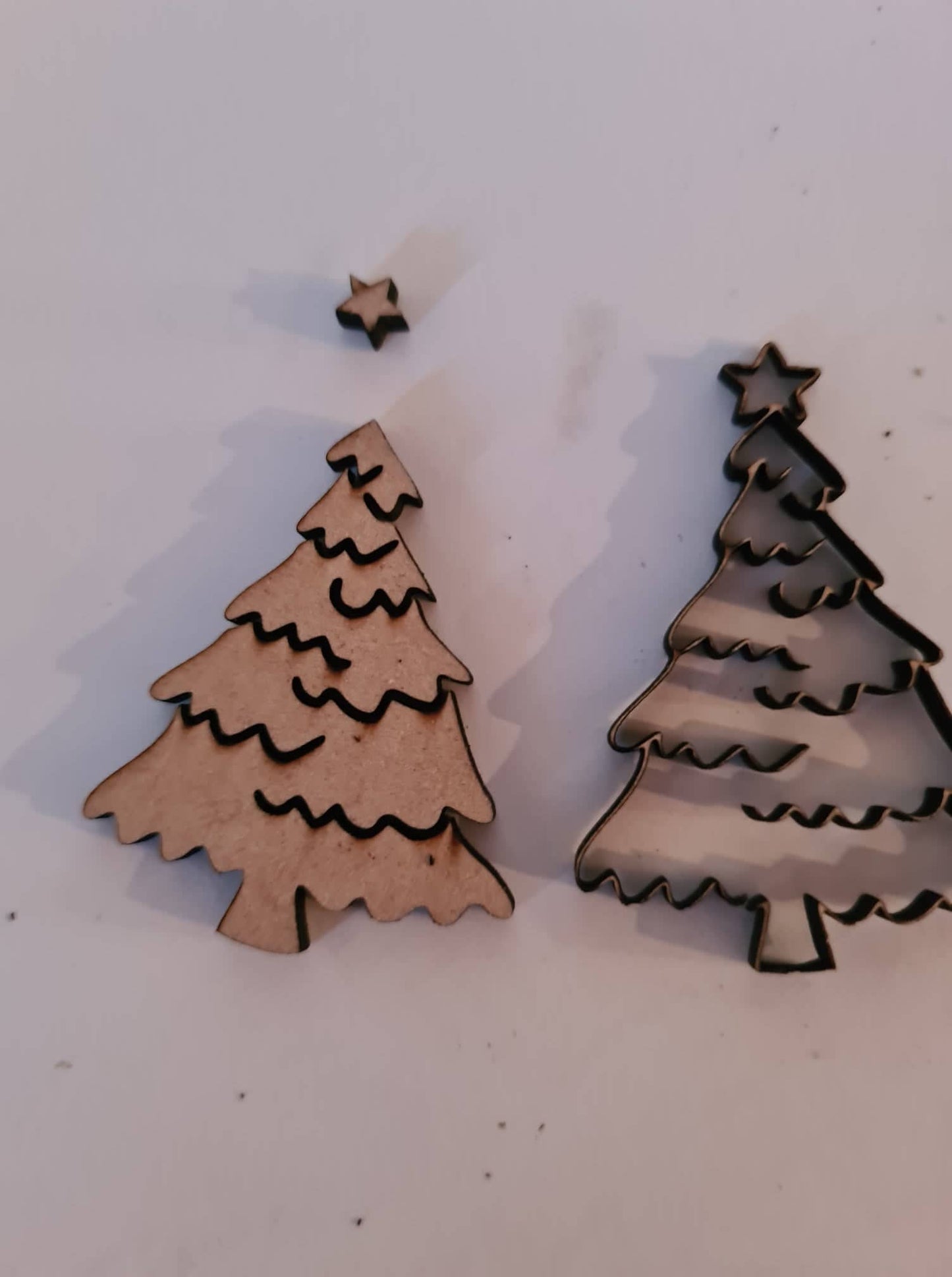 CHRISTMAS TREE