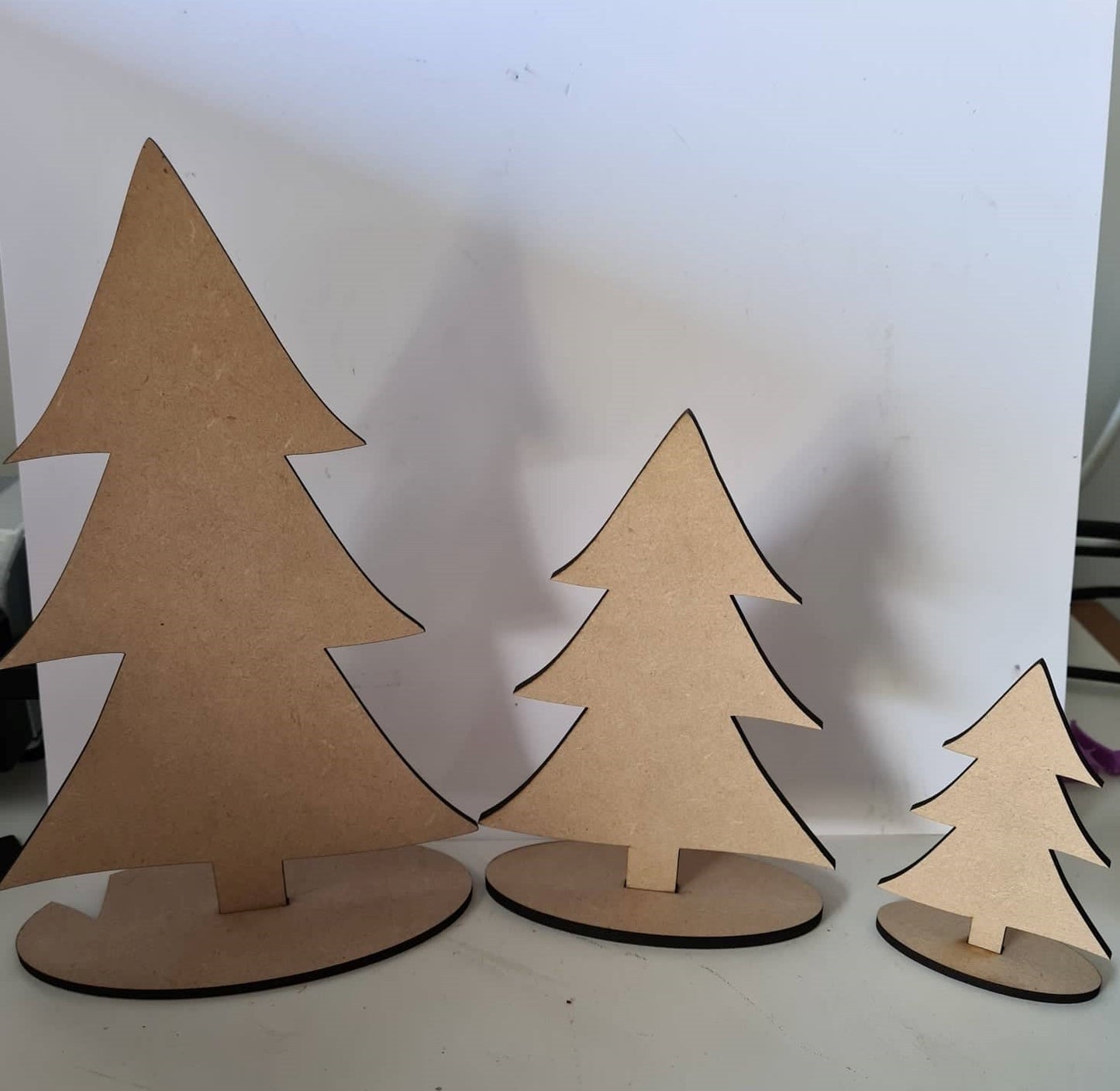 CHRISTMAS SOLID TREE WITH BASE